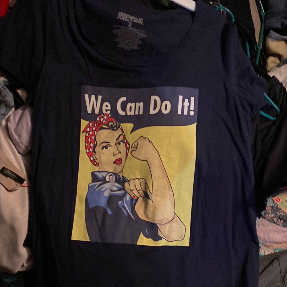 Navy 'We Can Do It!' Graphic T-Shirt